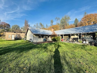 191 Henrietta Rd, Lewiston, CA 96052