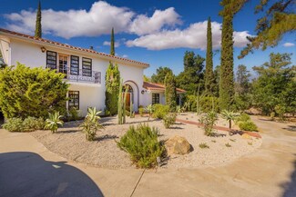 300 W Santa Ana St, Ojai, CA 93023