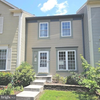 6552 Old Carriage Dr, Alexandria, VA 22315