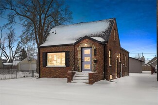 127 E Livingston Ave, Des Moines, IA 50315