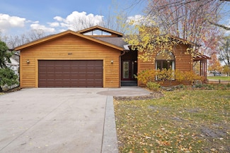 1845 Texas Ave S, Saint Louis Park, MN 55426