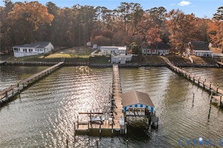 90 Deep Harbor Ln, Lancaster, VA 22503