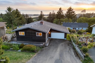 35500 Lower Loop Rd, Cloverdale, OR 97112