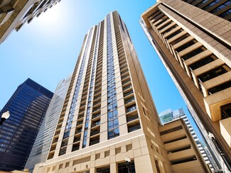 200 N Dearborn St Unit 4301, Chicago, IL 60601