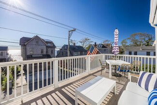 452 Commercial St Unit 3, Provincetown, MA 2657