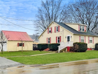 118 Kreamer Ave, Middleburg, PA 17842