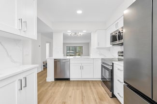 7290 Kinghurst Dr Unit 301, Delray Beach, FL 33446