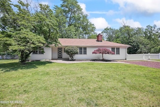 2025 Lesser Pkwy, Oakhurst, NJ 07755
