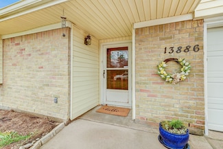 13886 Foxford Way, Houston, TX 77015