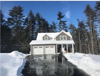 4 Tuck Dr, Fremont, NH 03044