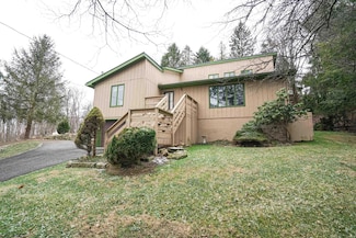 1150 Maxey St, Morgantown, WV 26505