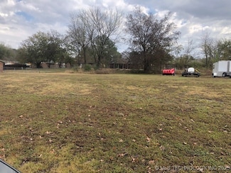 1809 Deer Run, Muskogee, OK 74403