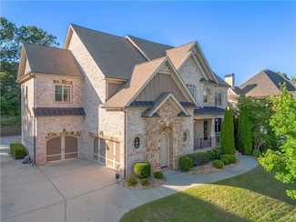 2604 Heltonwood Ct, Buford, GA 30519