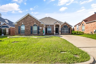 5404 Rolling Meadows Dr, Fort Worth, TX 76123