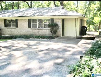 2961 Donita Dr, Vestavia, AL 35243