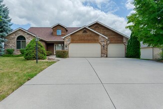 13808 Blacksmith Run, Leo, IN 46765