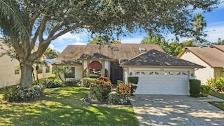 1714 Palomino Dr, Tarpon Springs, FL 34689