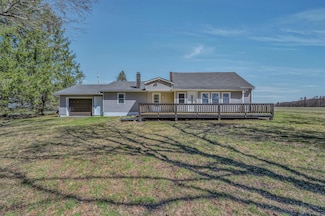 1066 Cottontail Rd, Long Pond, PA 18334