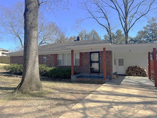 2440 Arthur Rd, Germantown, TN 38138