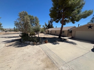 48831 Garden Dr, Morongo Valley, CA 92256
