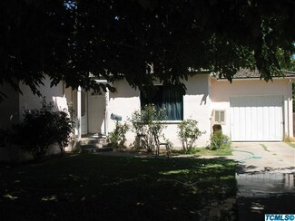 908 S Tipton St, Visalia, CA 93292