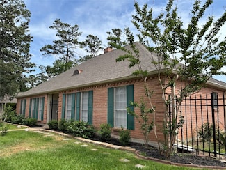 12231 Beauregard Dr, Houston, TX 77024