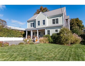 60 Marshall Ave, Marshfield, MA 02050