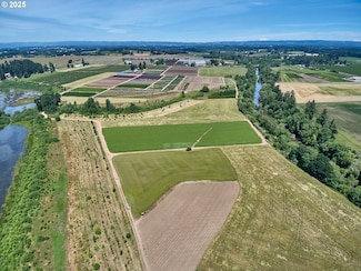 9775 SW Heikes Dr, Hillsboro, OR 97123