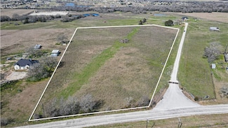 5199 Wilcox Ln, Bryan, TX 77808