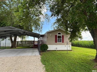6640 Werner Rd, New Berlin, IL 62670