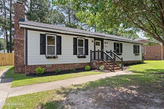 1305 Woodgreen Rd, Tarboro, NC 27886