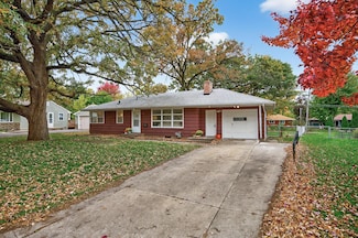 6140 Sunrise Dr NE, Minneapolis, MN 55432