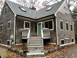 2 Captains Way, Kittery Point, ME 03905