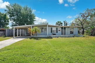 6047 Francis Dr, Apollo Beach, FL 33572