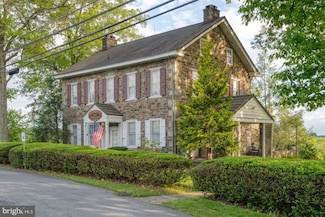 1160 Old Bernville Rd, Reading, PA 19605