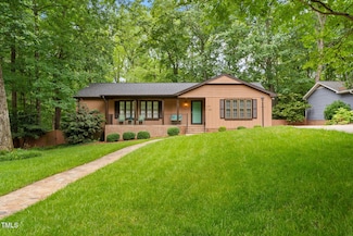 8209 Clear Brook Dr, Raleigh, NC 27615