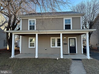 106 Mace St, Manassas Park, VA 20111