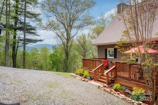 69 Heslar Way, Marshall, NC 28753