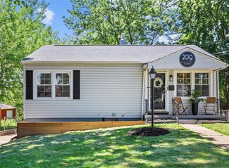 209 S Hartnett Ave, Saint Louis, MO 63135