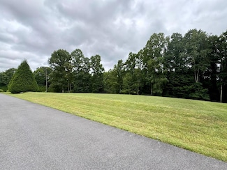 148 Brierhill Dr Unit 31, Beckley, WV 25801