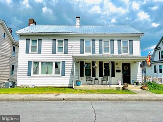 11 N Carroll St, Thurmont, MD 21788