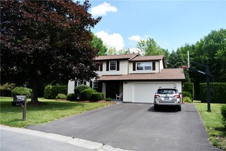 4825 Heffield Cir, Syracuse, NY 13215