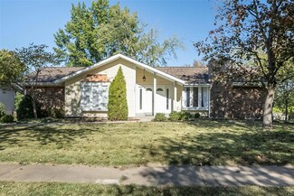 15431 Strollways Dr, Chesterfield, MO 63017