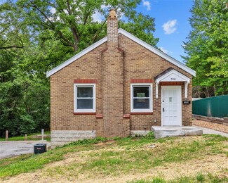 706 Wesley Ave, Saint Louis, MO 63135