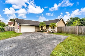 10380 SW 49th Place, Cooper City, FL 33328