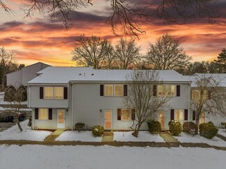 168 Hart St Unit 31, Taunton, MA 02780