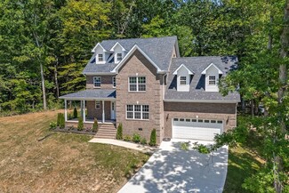 906 Franklin Ct, Cookeville, TN 38506
