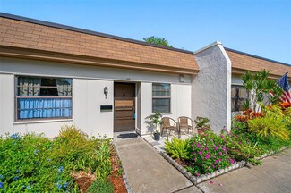 1418 Arrowhead Cir W Unit D20, Clearwater, FL 33759