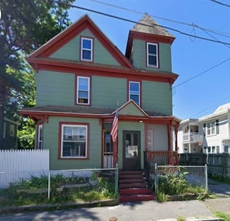 22 A St, Lowell, MA 01851
