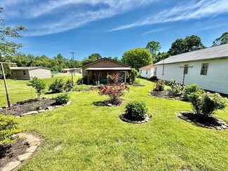 315 High St, Fort Gay, WV 25514
